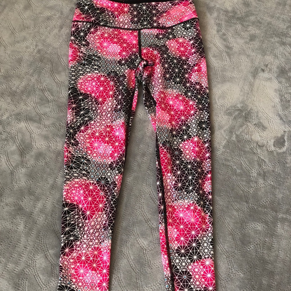 Victoria’s Secret workout leggings